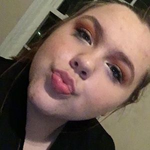 Meet your Posher, Lillian